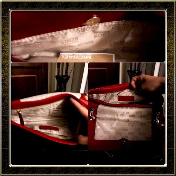 🎉HostPick🎉Michael Kors Small Purse Well Kept - Picture 5 of 5